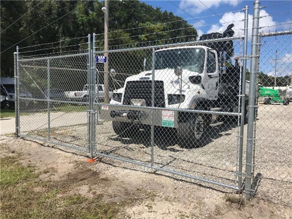 ocynkowane tymczasowe ogrodzenie z ogniwami łańcucha dla bezpieczeństwa ciężarówki