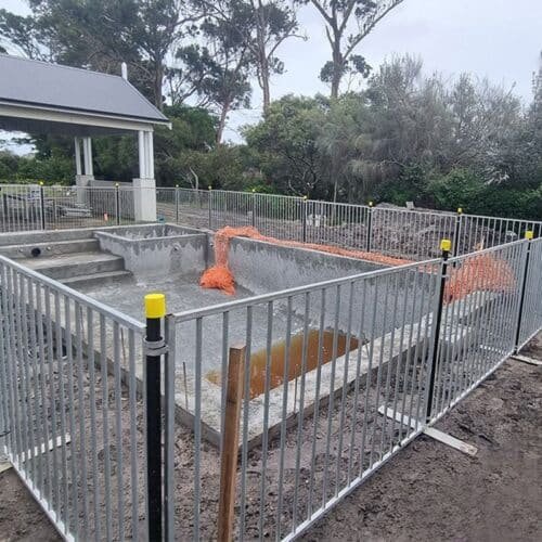 Temporary swiming fence around pool construction site