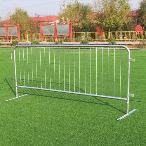 a crowd control barrier with flat bases