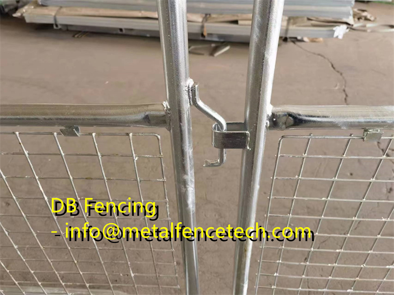 The hook and lugs of police barriers