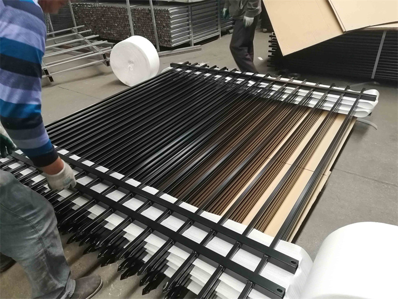 The workers are packing Corrosion-Resistant Steel Fence
