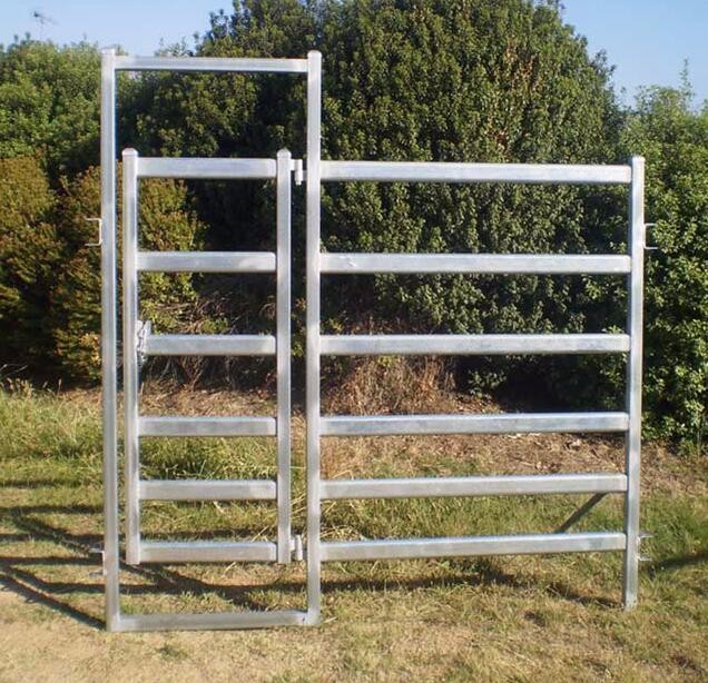 a picture of mayway gate for cattle yard