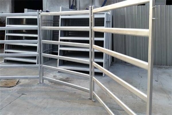 The cattle panels installation