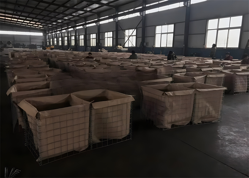 heavy duty hesco barrier for defense, flood control, and environmental protection