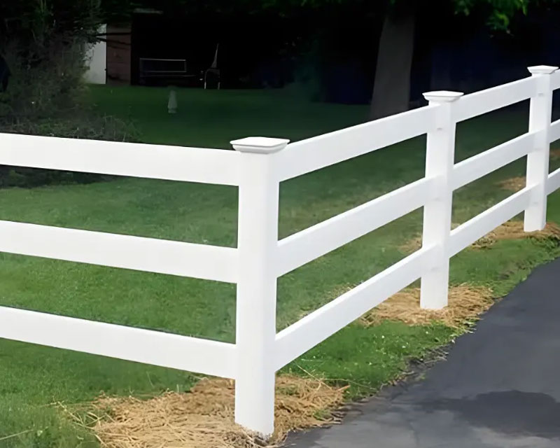 Discover our UV-resistant white PVC horse arena fencing—durable, low maintenance solutions perfect for any equestrian setting. Ideal for horse paddocks and arenas!