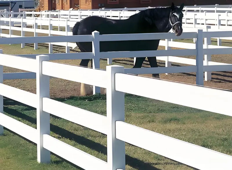 Discover our UV resistant white PVC horse arena fencing, designed for durability and low maintenance. Ideal for equestrian spaces and horse paddocks.