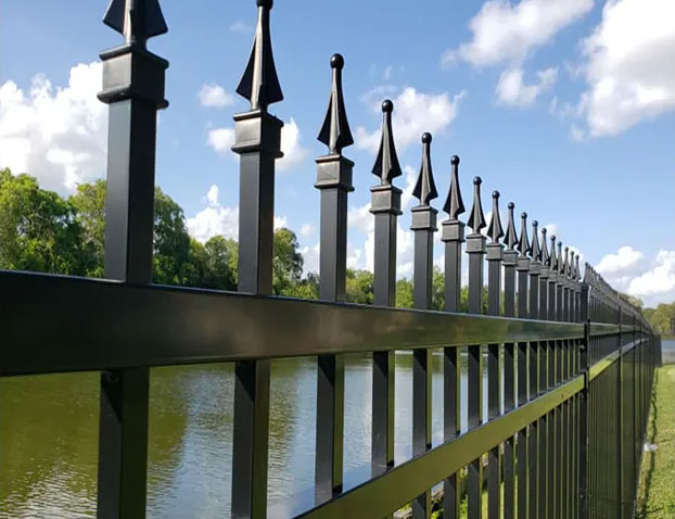 steel picket fence 3