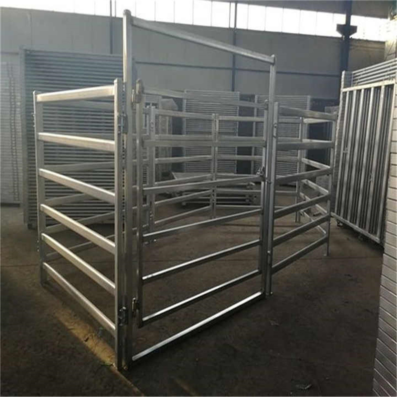 portable livestock panels