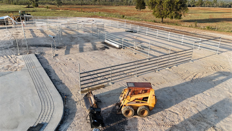 portable cattle fence