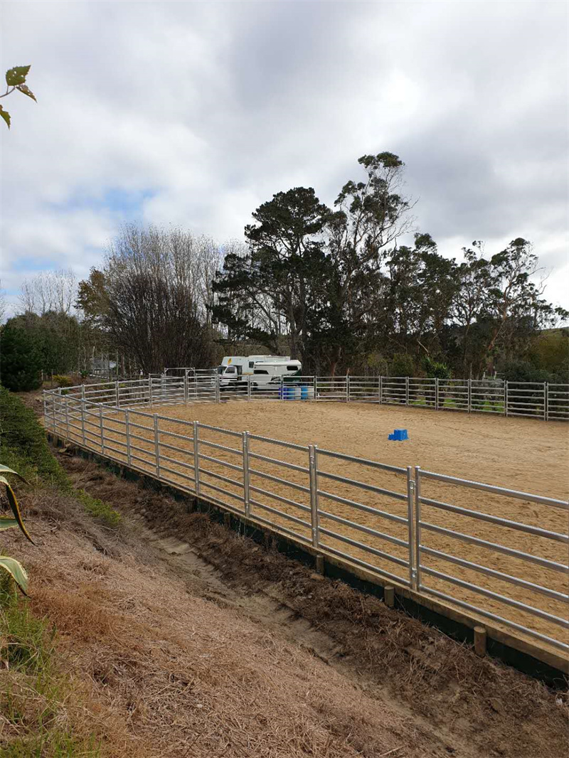 metal horse fence panels