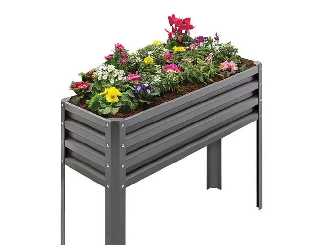 Discover how to build a raised garden bed with our step-by-step guide. Learn about the best materials, soil options, and tips for thriving raised bed gardening!