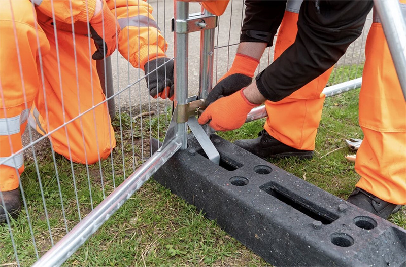 removable metal fence