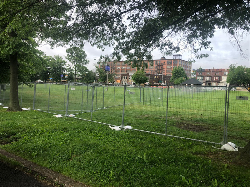 temporary fence