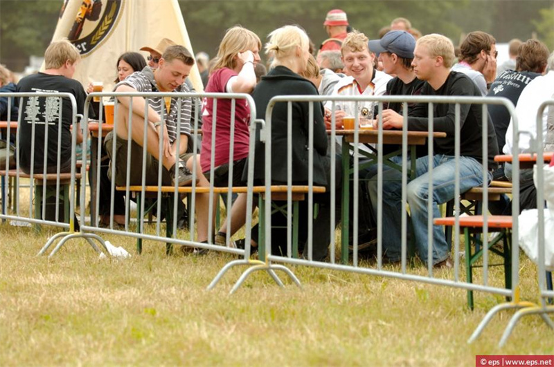 crowd barriers
