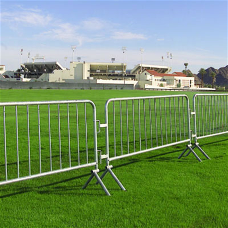 crowd control barriers