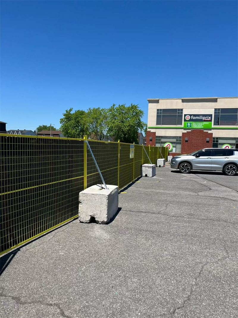 construction fence panels