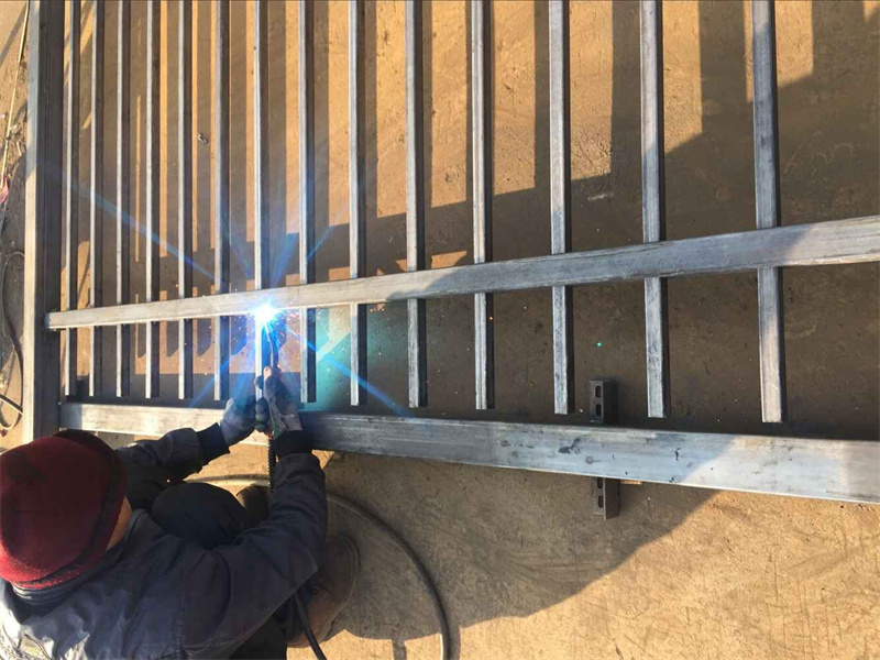 steel picket fence