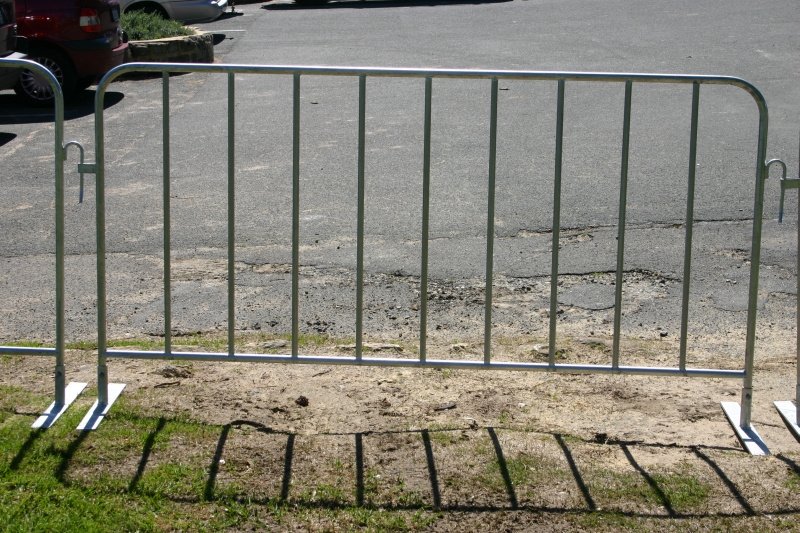 crowd control barricades