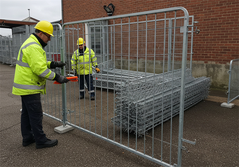 portable fence