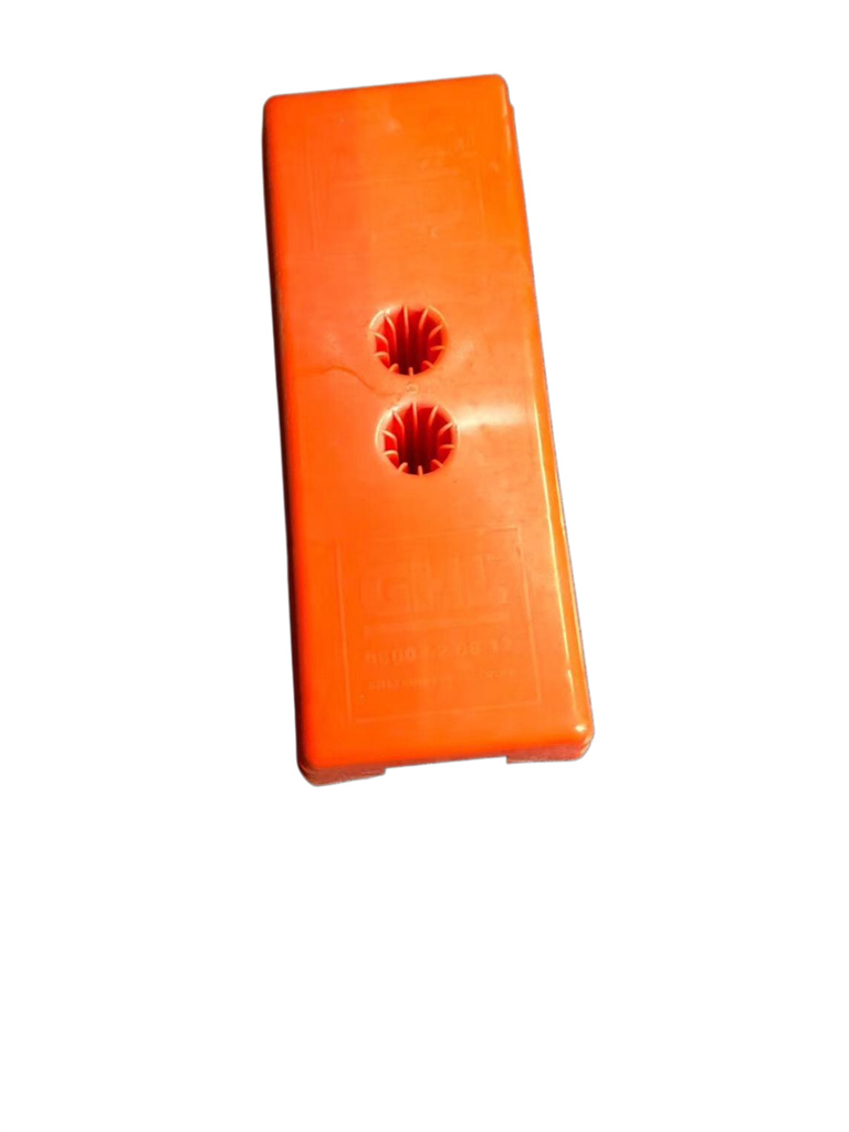 injection mould feet