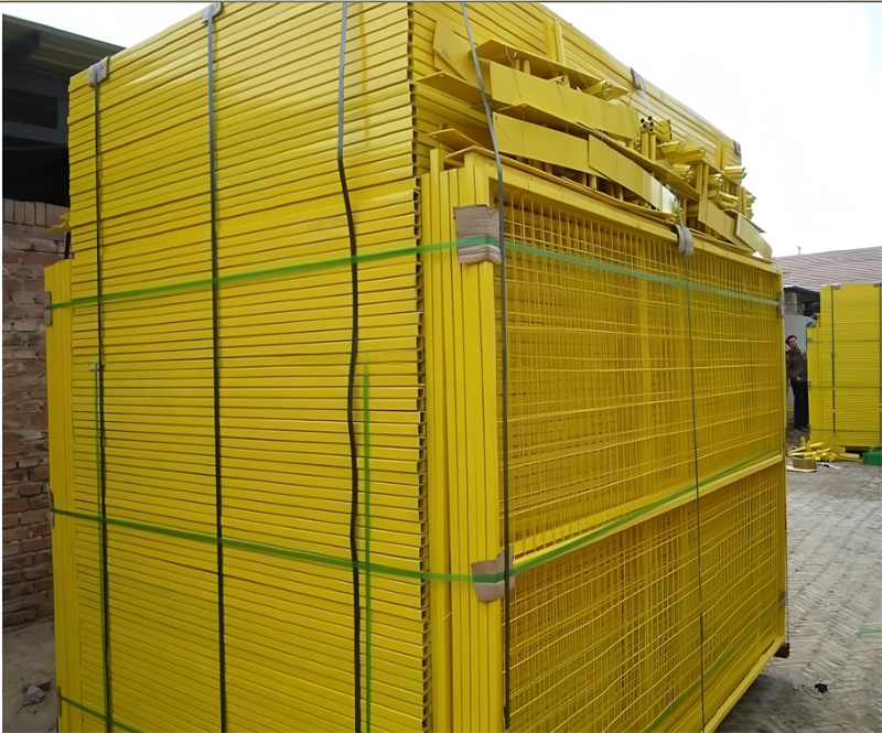 portable barrier fence