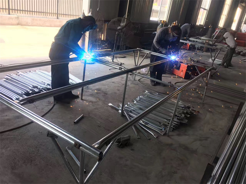 temporary fence welding processing (1)