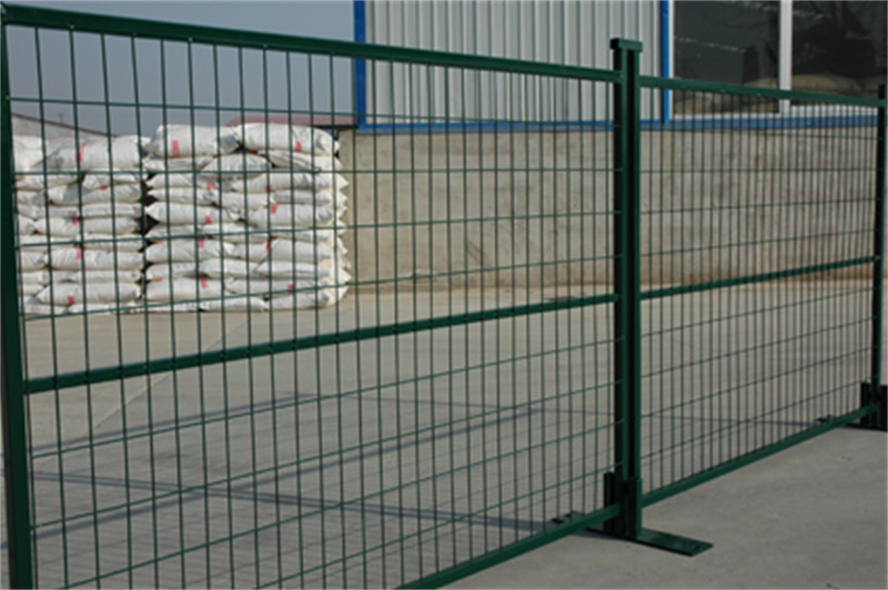 temporary fencing for construction sites