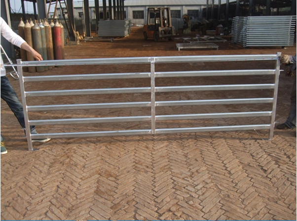 Factory-direct galvanized steel cattle panels manufactured by DB Fencing in Anping, designed to meet AS 4687 standards for secure livestock containment.