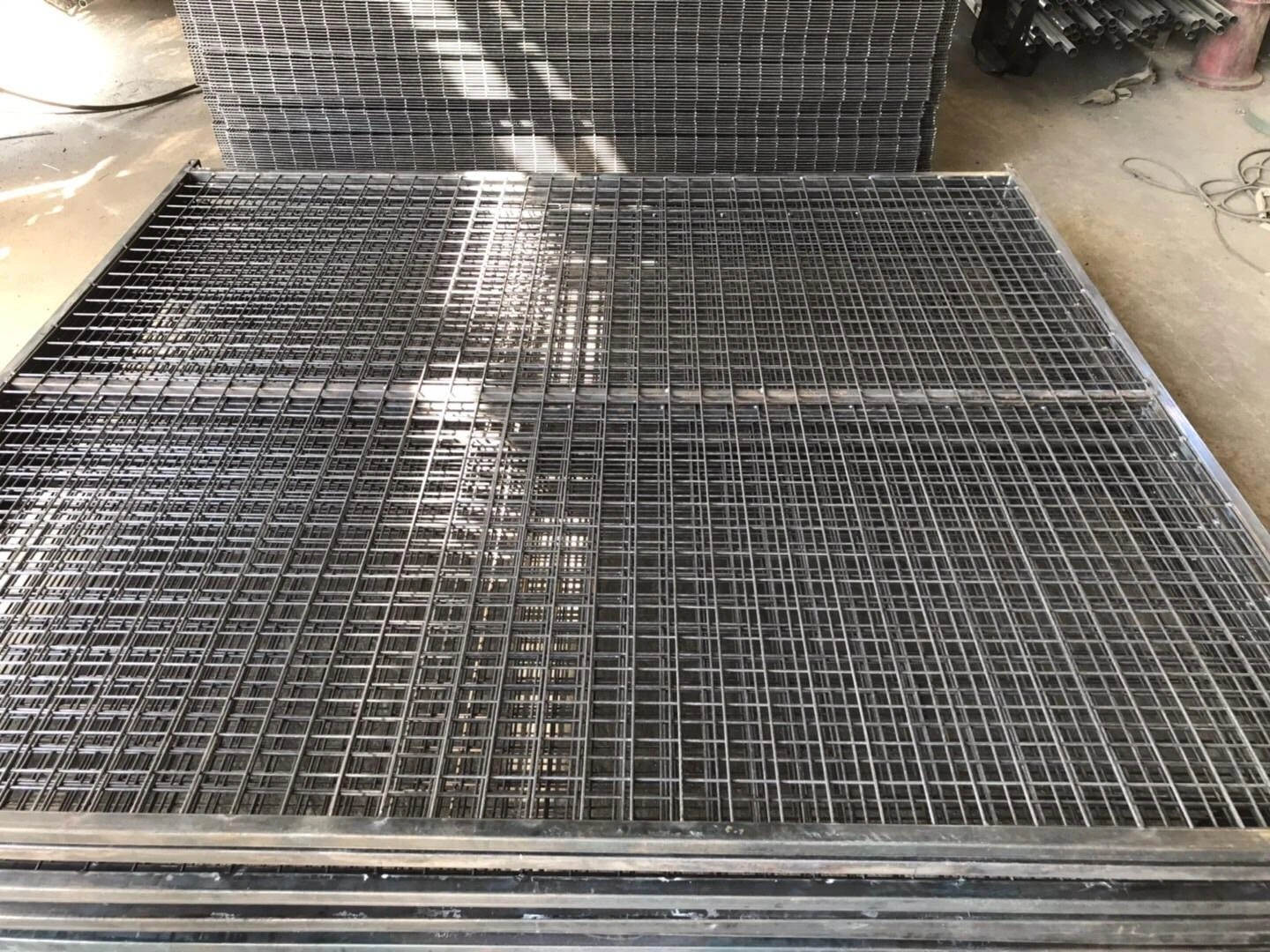 DB Fencing manufactures high-strength welded steel security fencing panels with precision grid spacing and heavy-duty steel construction. These durable panels provide reliable temporary site security and perimeter protection for global construction projects.