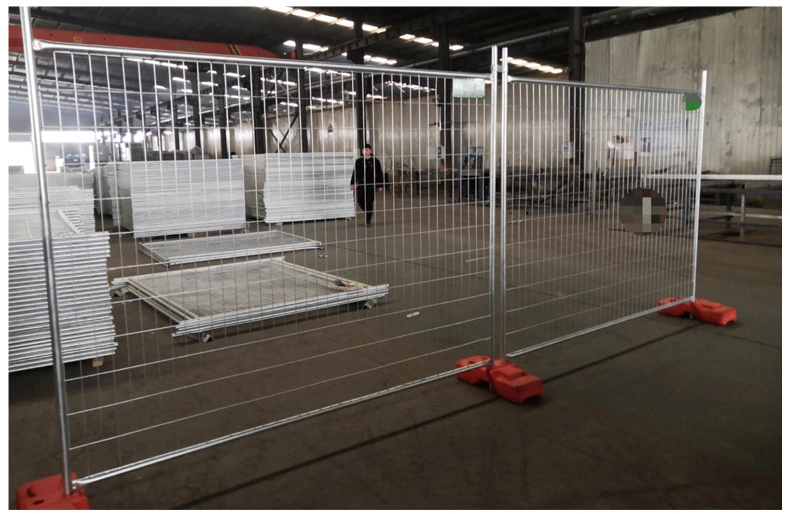 DB Fencing showcases durable galvanized temporary fencing systems for construction sites, featuring our proprietary red plastic feet bases, ready for bulk export from our Anping factory. These robust fence panels are ideal for B2B clients in Australia, New Zealand, and North America, meeting AS 4687-2022 standards for reliable site security.