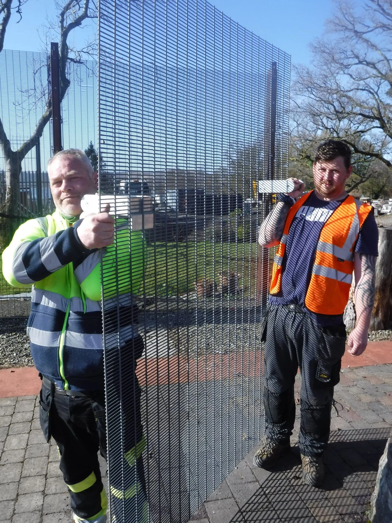DB Fencing showcases their high-security Temporary Fencing Systems for Construction Sites, demonstrating robust anti-climb mesh panels. These products meet Australian Standard AS 4687 and are engineered for rapid deployment and superior site security by the manufacturer Anping Deban.